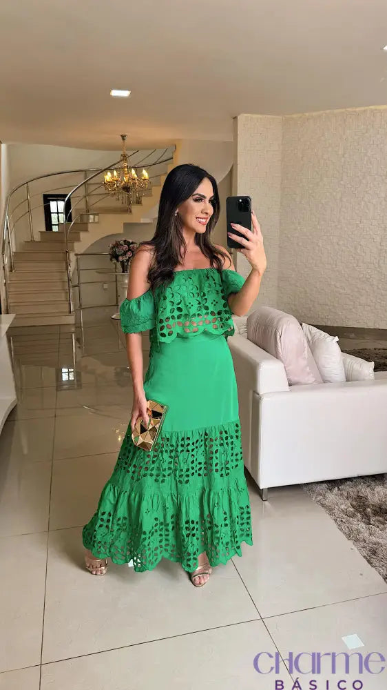 Vestido Jade – Elegância que Encanta