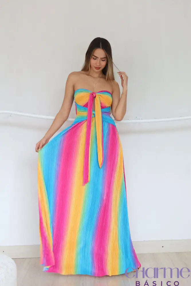 🌟 Vestido Marina: Cores Vibrantes e Elegância para Qualquer Ocasião! 🌟